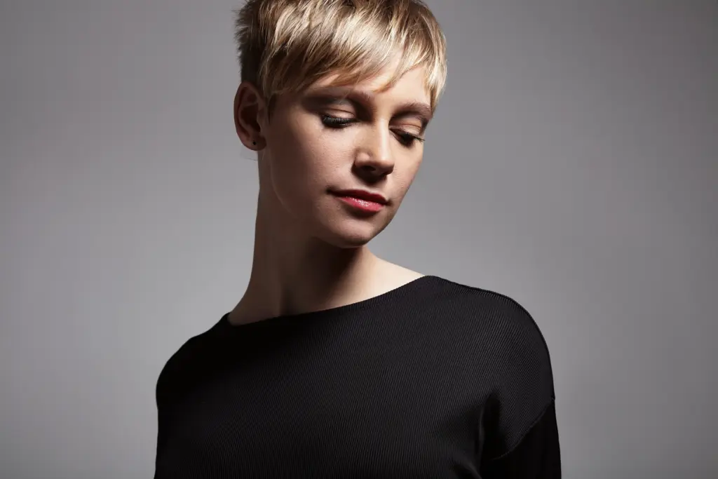 pretty short haired blond woman s portrait Short Haircuts